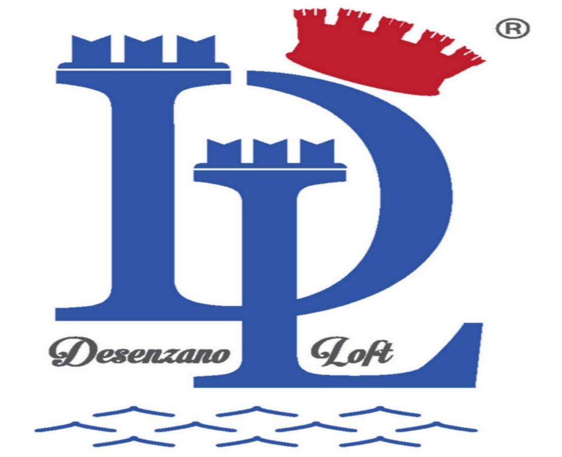 Desenzanoloft Smile On The Lake Desenzano del Garda Bagian luar foto